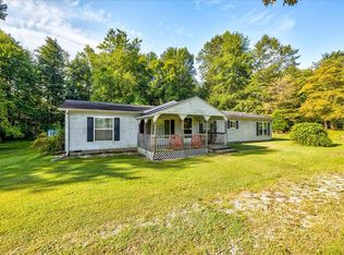 920 E Harmons Ferry Rd, Utica, KY 42376