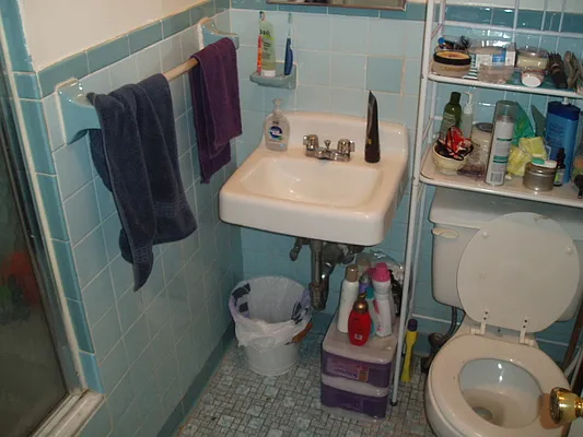 Rented by JK Dansar Corp | media 18