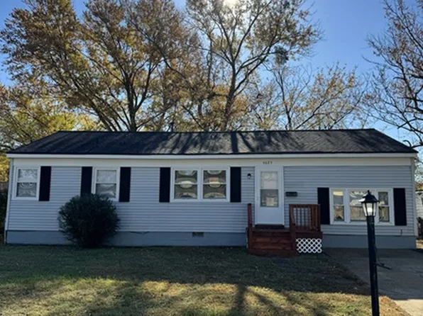 4825 81st St, Hampton, VA 23605