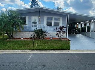 914 Pine Ridge Dr, Lakeland, FL 33809