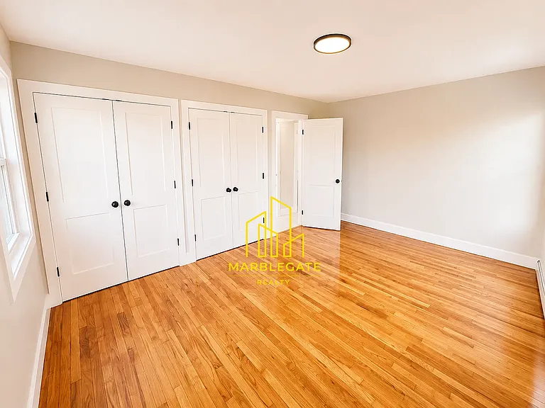9-11 Stecher St #22R — Photo 5