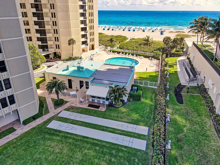 2800 N Ocean Dr #A — Photo 31