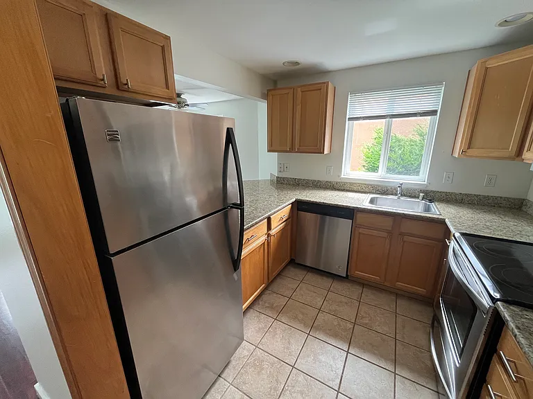 609 Prospect St #202 — Photo 6