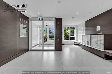 2nd image of 7828 Granville St #Penthouse 11