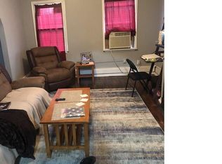 178 5th Ave #1, Troy, NY 12180