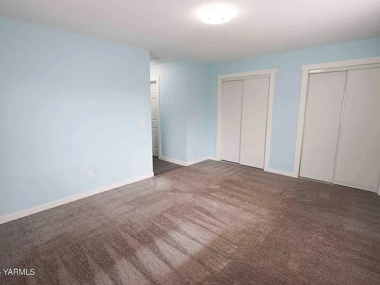 1900 W Mead Ave #2 — Photo 12