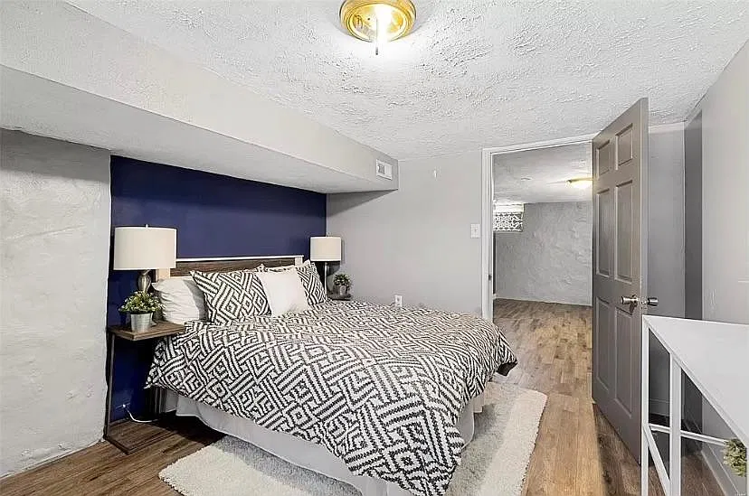 1 bed, 1165 sqft, $1,475 — Photo 3