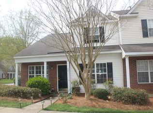 30 Raelans Cir, Greensboro, NC 27407