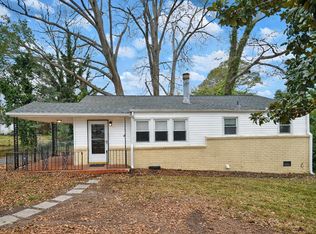 921 Barnwell Rd, Spartanburg, SC 29303