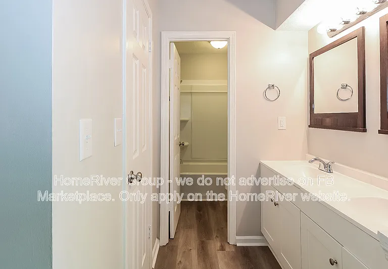 6215 Lynnfield Rd — Photo 10