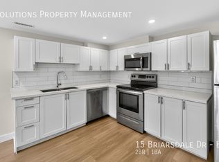15 Briarsdale Dr #B1, Saint Catharines, ON L2T2Z1