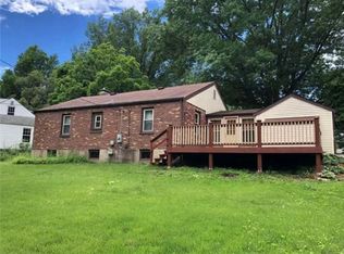 12 Estates Ct, Saint Louis, MO