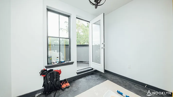 Rented by Nooklyn NYC LLC | media 17