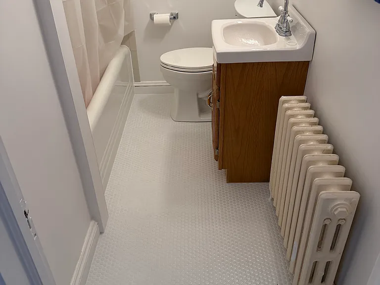 8108 Greenwood Ave — Photo 6