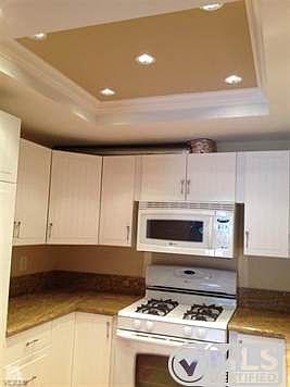 4th image of 1346 Hillcrest Dr #41