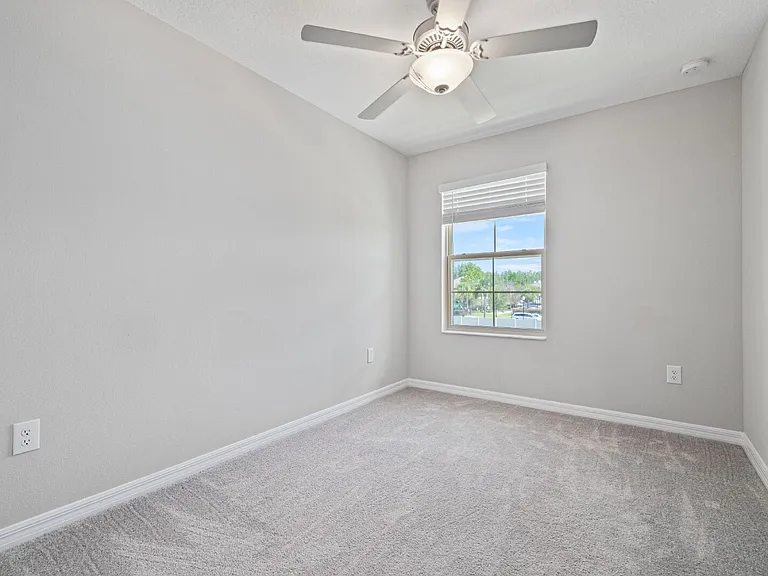 23273 Willow Glen Way — Photo 11