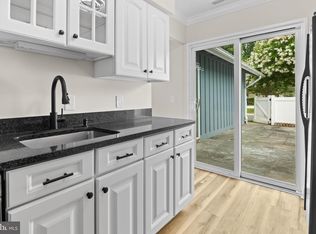 7 Finsbury Park Ct #44-B, Silver Spring, MD 20906