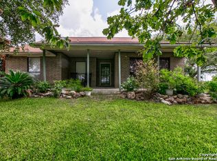 8240 County Road 279, Rio Medina, TX 78066