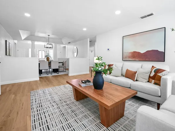 6113 Kenneth Oak Way, Fair Oaks, CA 95628