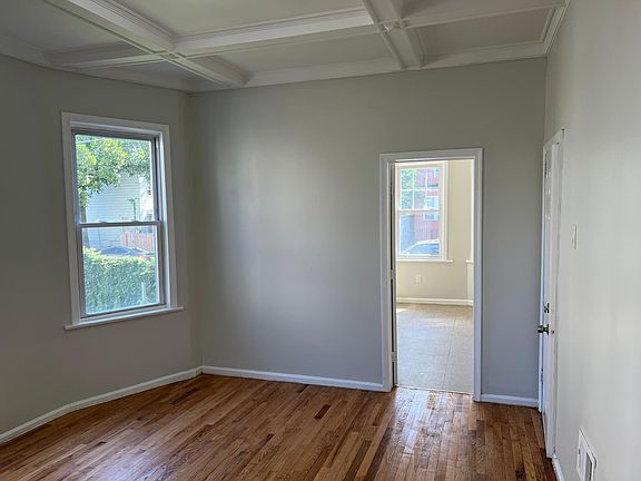 3rd image of 29 Van Cleef St #1