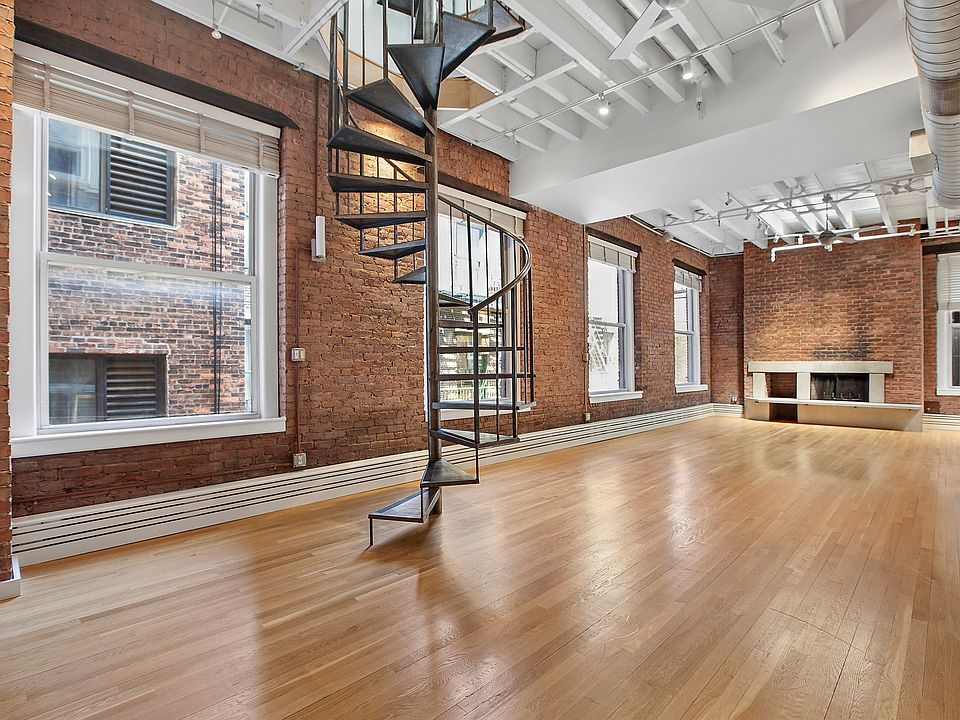 1st image of 131 Mercer St #Phb