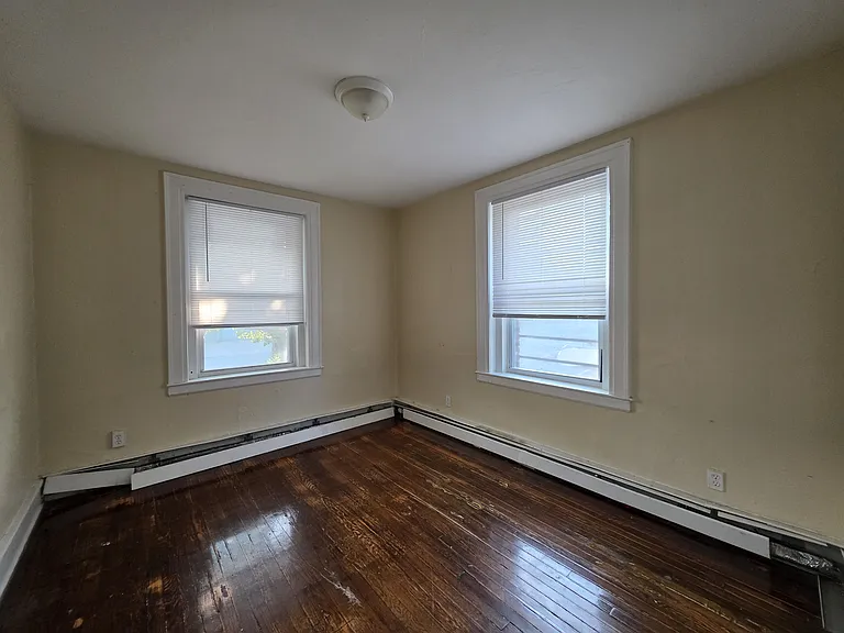 703 Howard Ave #1A — Photo 5