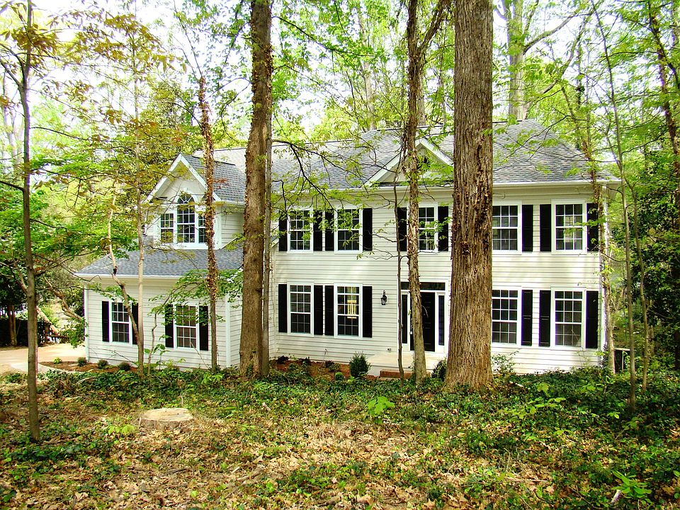 1st image of 126 Waterford Dr