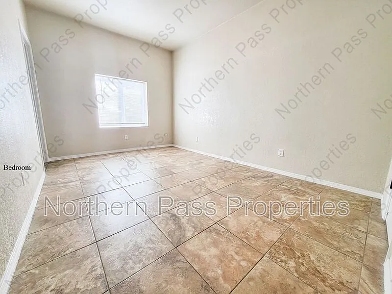 1100 Cedar St #4 — Photo 6