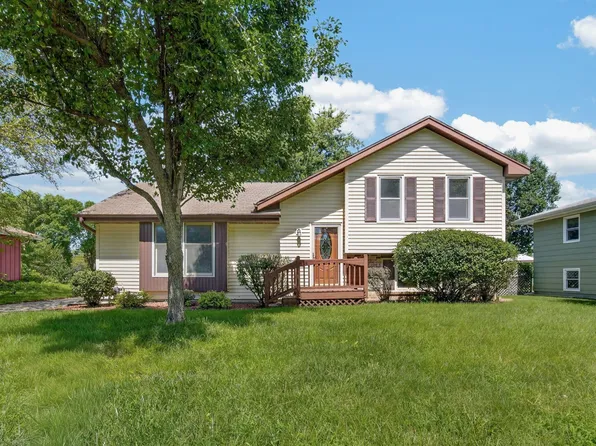 414 NE 9th St, Ankeny, IA 50021