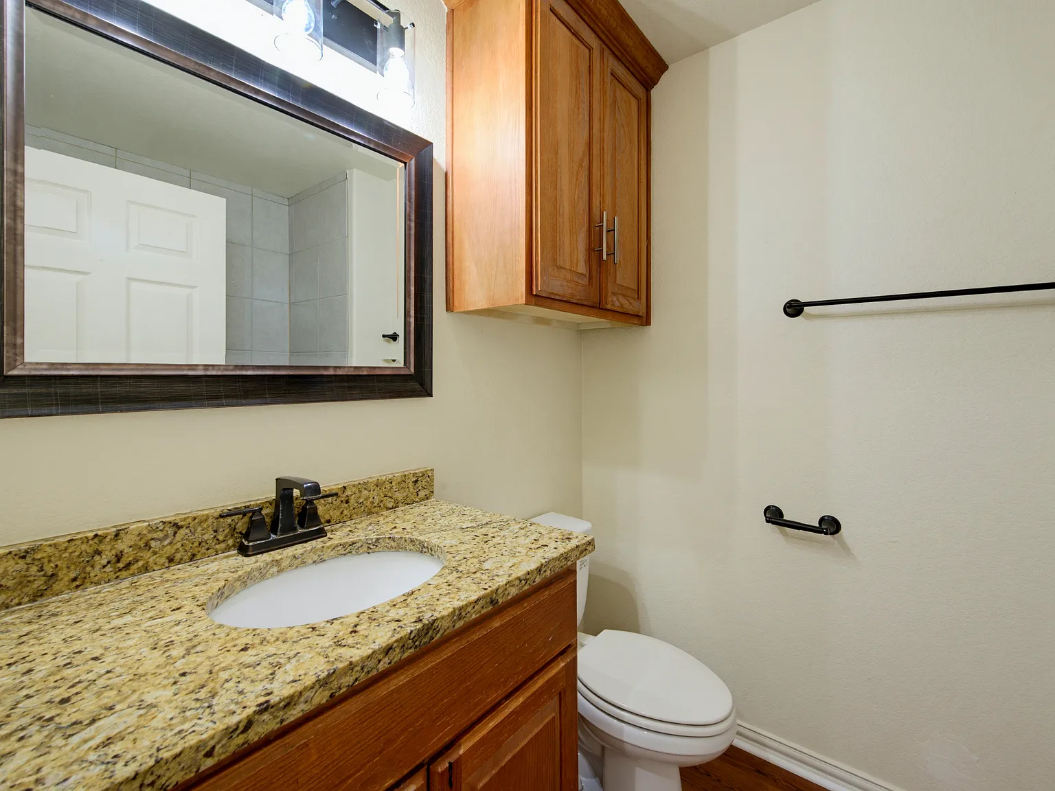 3 bed, 1290 sqft, $2,750 — Photo 4