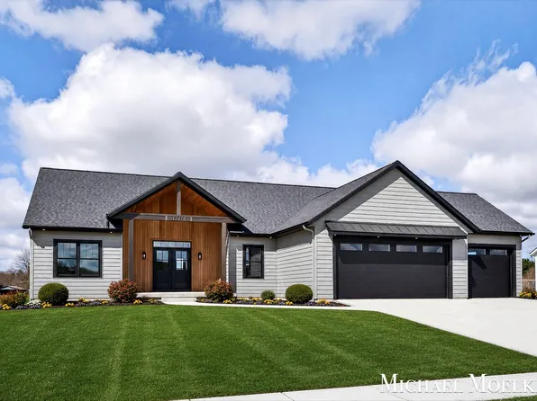 12479 Nora Ct, Allendale, MI 49401