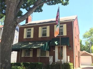 1716 S Walnut St, Springfield, IL 62704