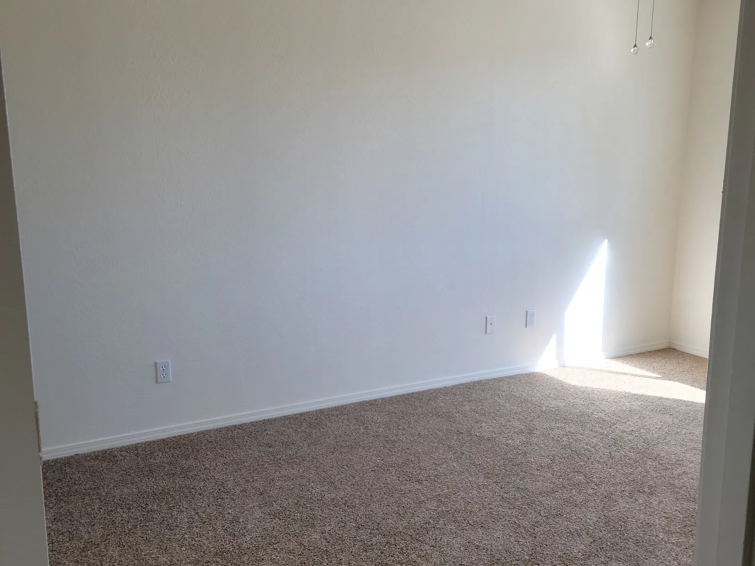 BC1610-2809 North Superstition Lane - B — Photo 4