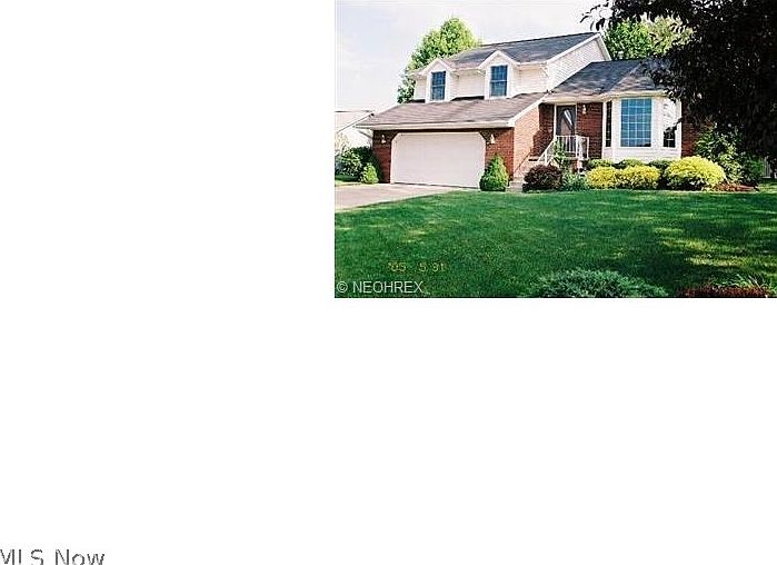 1st image of 636 Frana Clara St NE