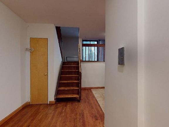 4th image of 155 E 88th St APT 2A