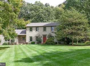 8 Lexington Dr, Newville, PA 17241