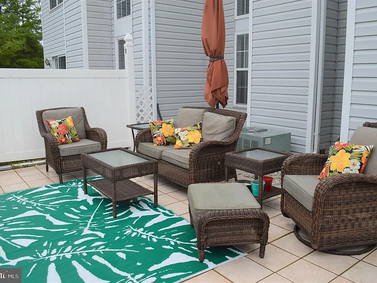 23 Sawgrass Ct — Photo 16