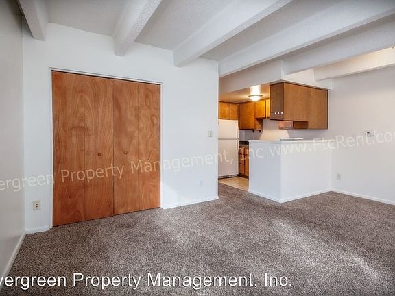 3rd image of 1109 Alford St APT 301
