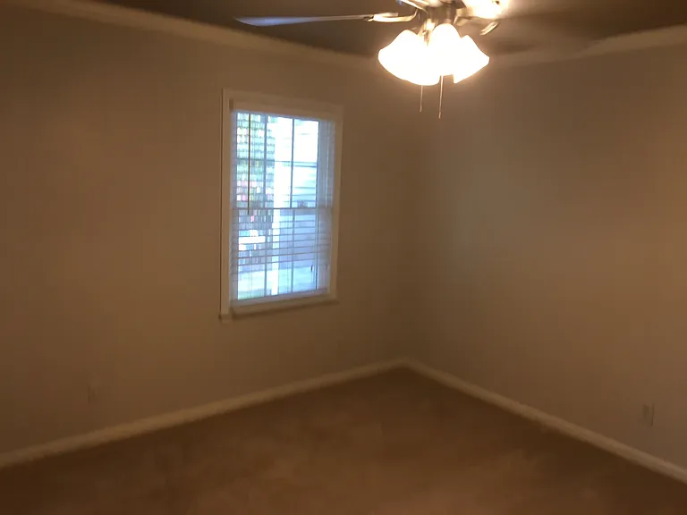 2806 Park Pl — Photo 1