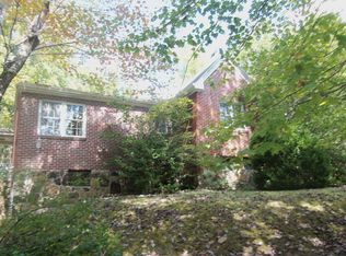 3834 New Hope Rd, Princeton, WV 24739