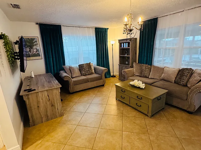 8200 Winthrop Dr #8120 — Photo 6