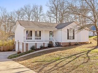 10128 Bear Trail Dr, Soddy Daisy, TN 37379