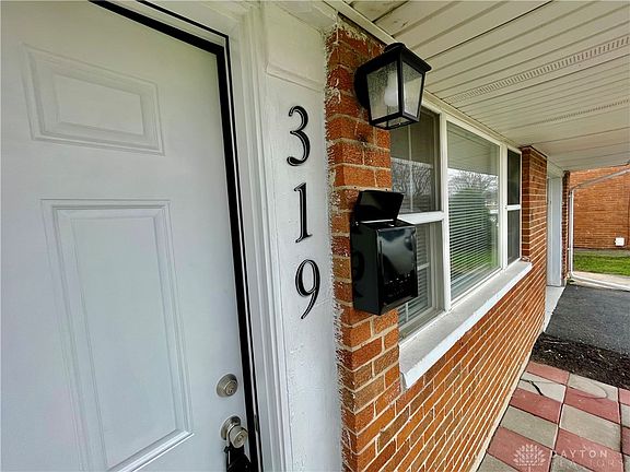 5th image of 319 Lutz Dr