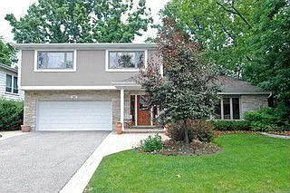 1807 Cavell Ave photo 1