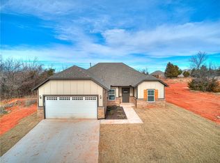 9848 Livingston Rd, Edmond, OK 73025