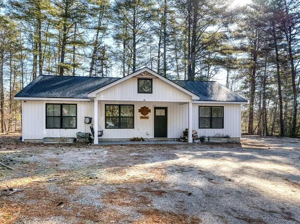 80 White Lake Road, Tamworth, NH 03817