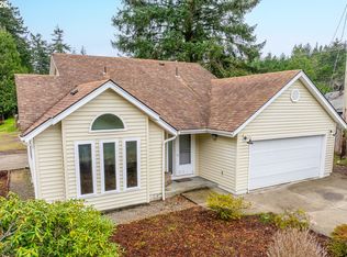 3220 31st St, Florence, OR 97439