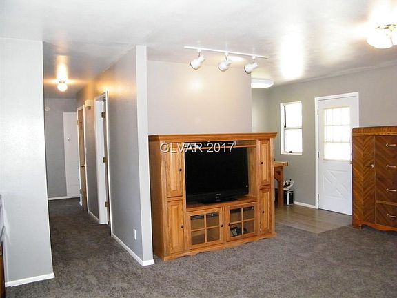 5th image of 990 Park Ave