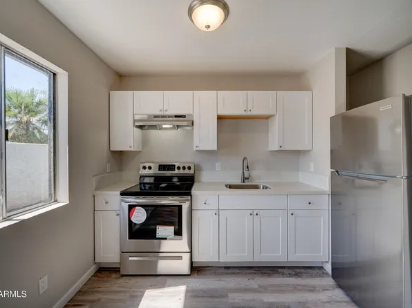 2424 N 17th St, Phoenix, AZ 85006