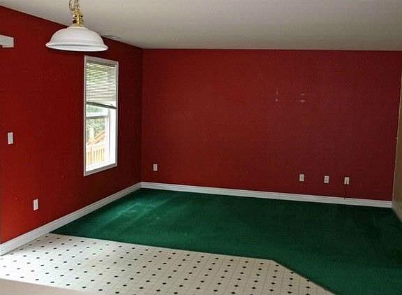 4th image of 9421 149th St E